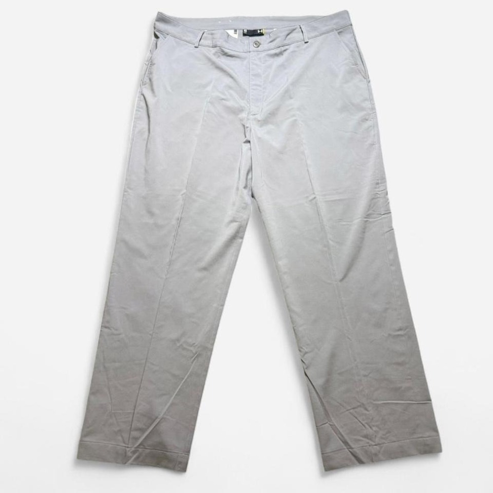 Under Armour Loose Fit Grey Golf Pants Size 40 (40x30)
